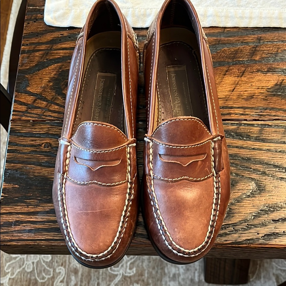 Johnston Murphy casual loafers size 10